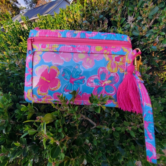 Simply Southern Phone Wristlet case - Picture 2 of 4